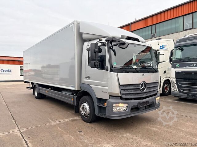 Samochód ciężarowy typu furgon MERCEDES-BENZ ATEGO 1224 / 8,60M KOFFER / LBW / KAMERA