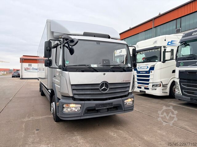 Samochód ciężarowy typu furgon MERCEDES-BENZ ATEGO 1224 / 8,60M KOFFER / LBW / KAMERA