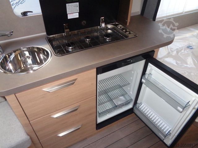 Caravana KNAUS Südwind 450 FU Black Sel. -neu- *Markise*