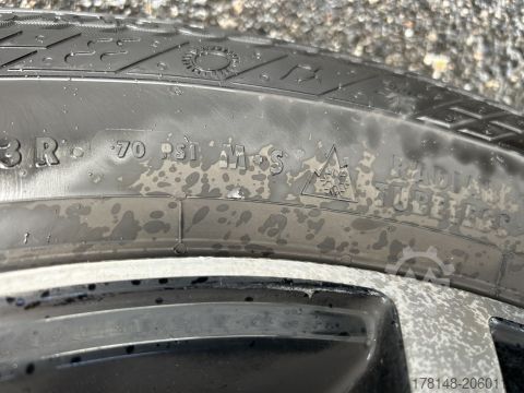 Half-integraal camper Roller Team Kronos 234 TL