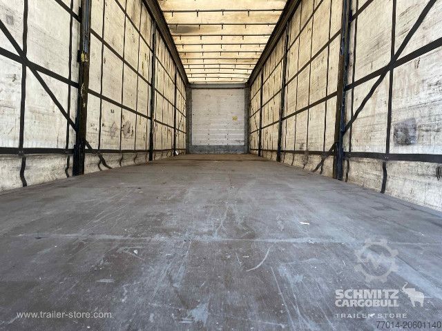 Otevřený návěs s plachtou Schmitz Cargobull Curtainsider Mega