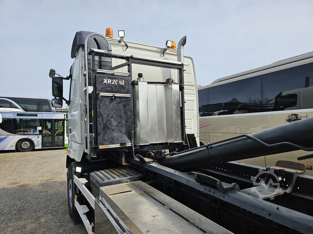Autocamion cu cârlig pentru containere VOLVO FH510 6x2 HIAB XR20SL53 20Tons Lift+Lenk