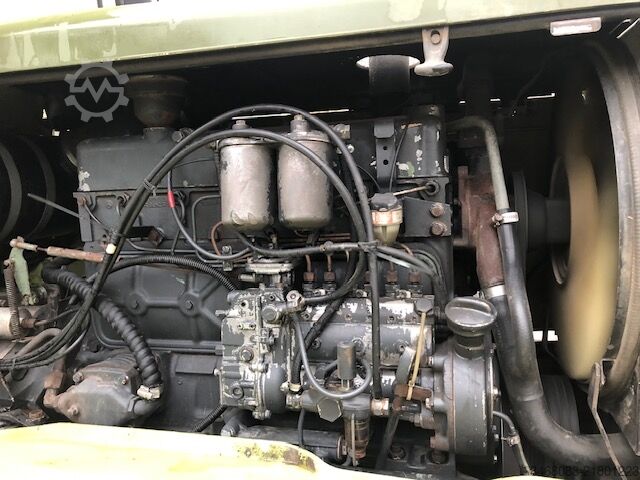 τρακτέρ Daimler-Benz MB 1300