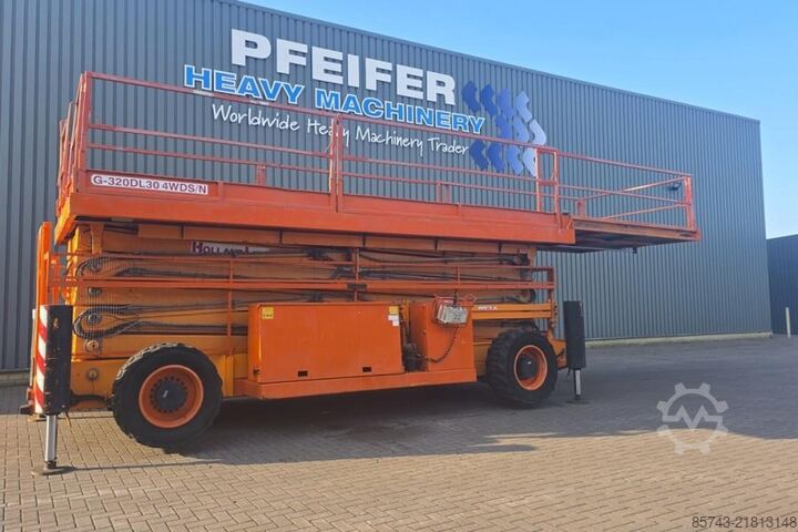 Scissor lift Holland Lift Megastar G320DL30-4WDS/N Diesel, 4x4x4 Drive, 34m