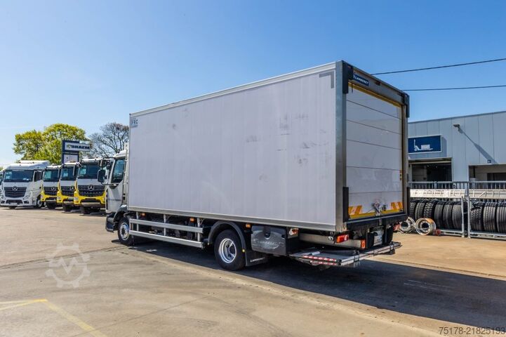 Kyld/fryst transport RENAULT D10 210 DXI // FRIGO CARRIER SUPRA 750+HAYON