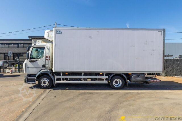 Kyld/fryst transport RENAULT D10 210 DXI // FRIGO CARRIER SUPRA 750+HAYON