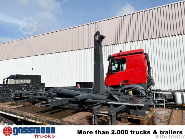 Kanca kasalı yük kamyonu (roll-off) 20-47 S