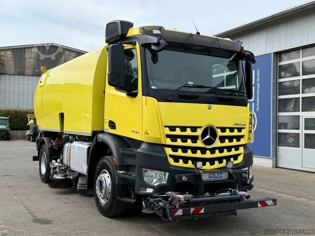 Veegmachine MERCEDES-BENZ 1836 Kehrmaschine Nothhelfer Kobit K8