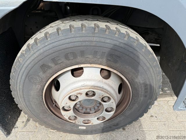 Silniční zametač MERCEDES-BENZ ATEGO 1323 Kehrmaschine Bucher Cityfant 6000