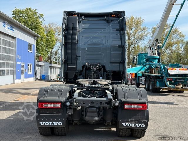 Standardowy ciągnik siodłowy VOLVO FH750 6x4 Euro6 LL SZM Kipphydraulik