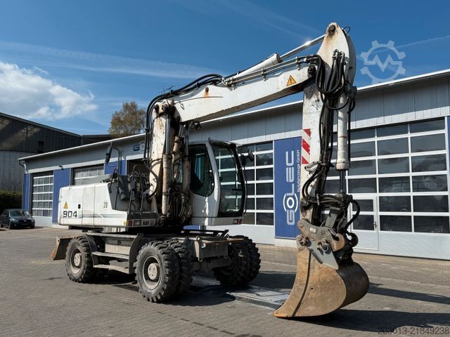 Gumikerekes kotrógép LIEBHERR A 904 C Litronic Mobilbagger *14.296h