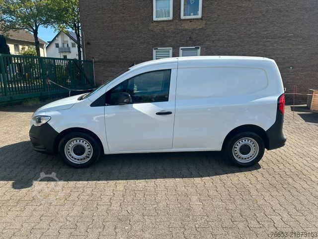 Furgone MERCEDES-BENZ Citan 110 CDI Automatik* Klima* Kamera* Navi *
