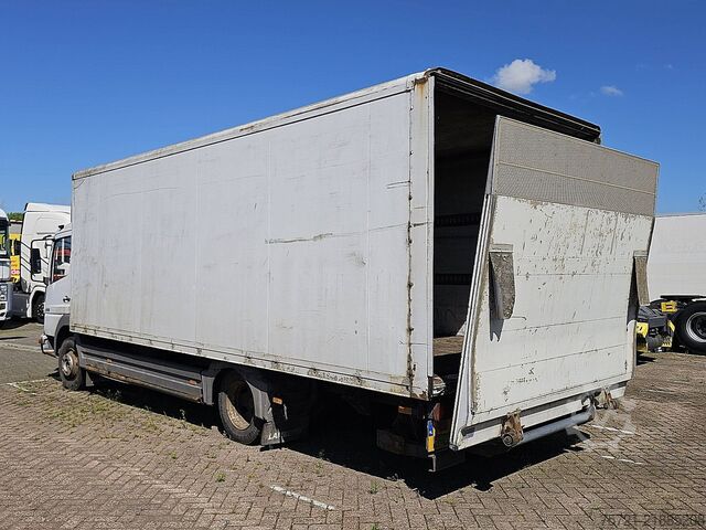 Gesloten bak MERCEDES-BENZ ATEGO 818