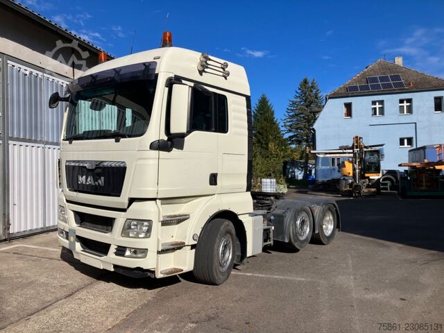Camion poids lourd MAN 26.480