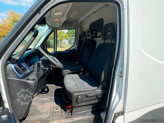 Bestelwagen IVECO Daily 35S16 Hi-Matic Kastenwagen L2H2