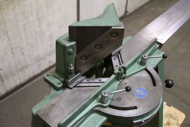 Muntin- og mitra-stempel Rammefabriken Gehrungsstanze