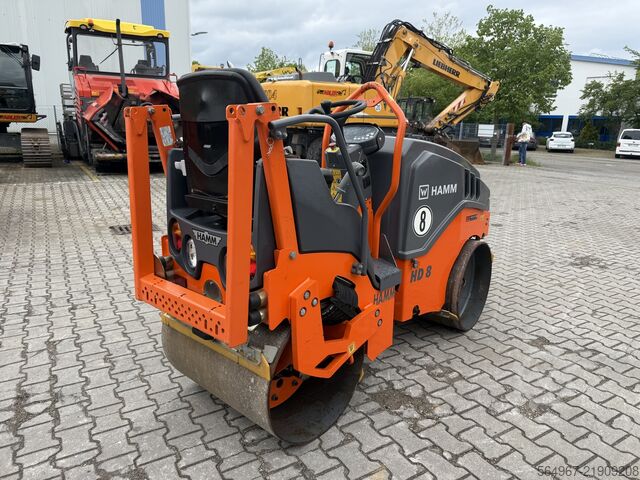 Tandem silindir Hamm HD8VV Tandemwalze 14,8 kW