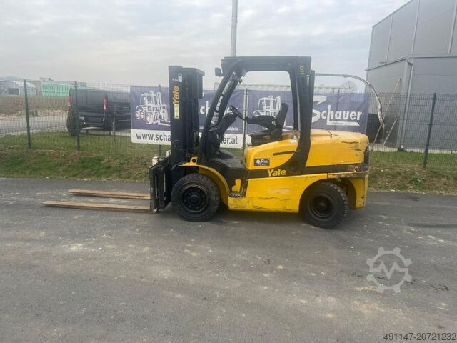 Dizel forkliftler Yale GDP45SVX5 V2214