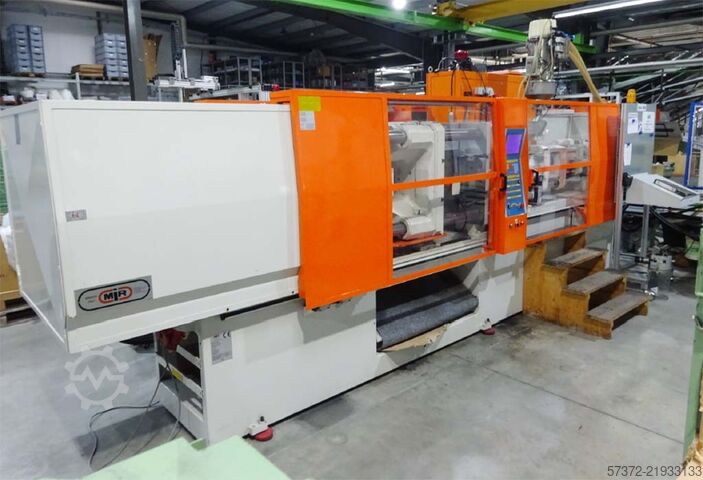 Formsprutningsmaskin MIR RMP 200