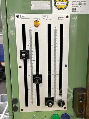 En-søjlet hydraulisk presse Hans Schoen UTE-B