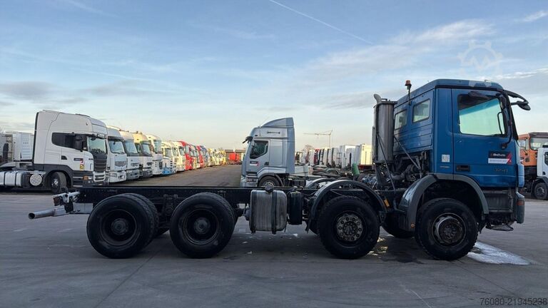 Chassis cab Mercedes-Benz actros 3241 (EPS / LAMES / GRAND PONT / BIG HUB...