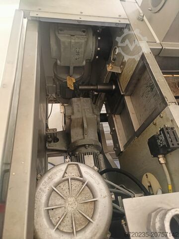 Máquina de moldar e encher meincke 2109