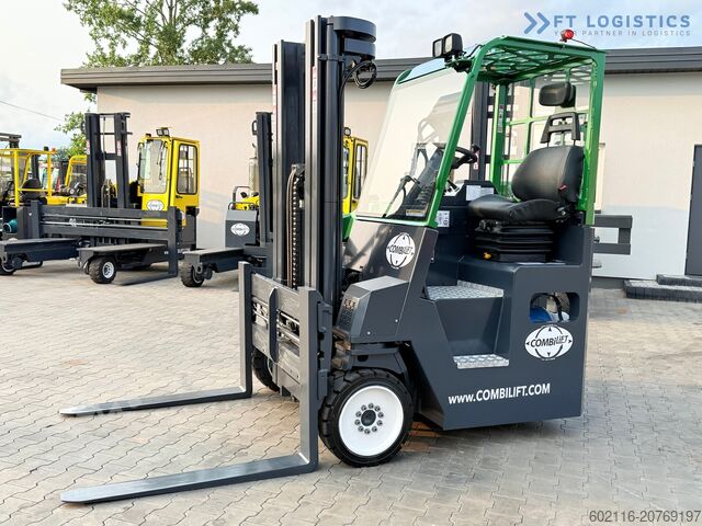Carrello elevatore a 4 vie Combilift C4000CB TRIPLEX 5200MM FREE-LIFT TOP 1