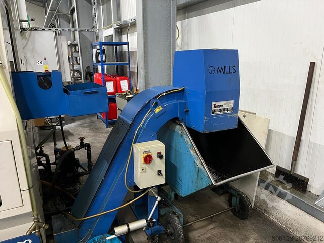 CNC turning and milling center Doosan Puma TT2000SY