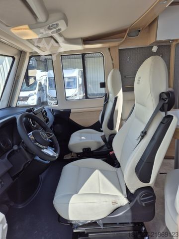 Autocaravana integral HYMER/ERIBA B-Klasse ML I BlackLine 880 Backofen, Arktis-Pak