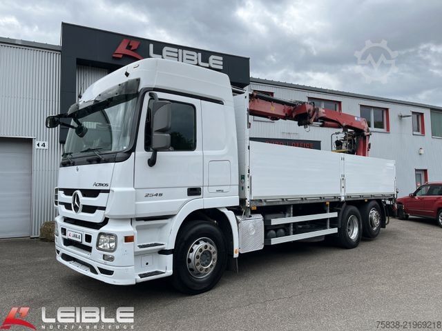 Camião de plataforma MERCEDES-BENZ 2546*MP3*6x2*Euro5*HMF 2000L*Baustoff*Lift/Lenk*