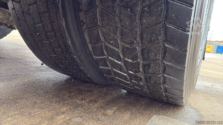 Standard tractor Renault Premium 450 DXI (AIRCO / GOOD CONDITION / BONNE...