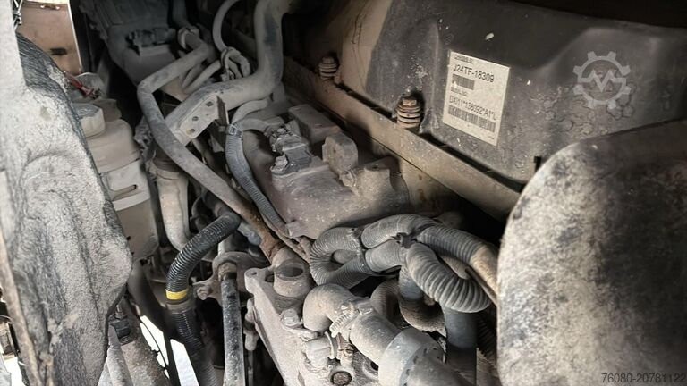 Standard tractor Renault Premium 450 DXI (AIRCO / GOOD CONDITION / BONNE...