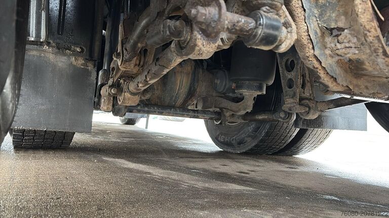 Cisterna MAN TGA 26.430 (18300 L / 3 COMPATIMENTS / BOITE MA...