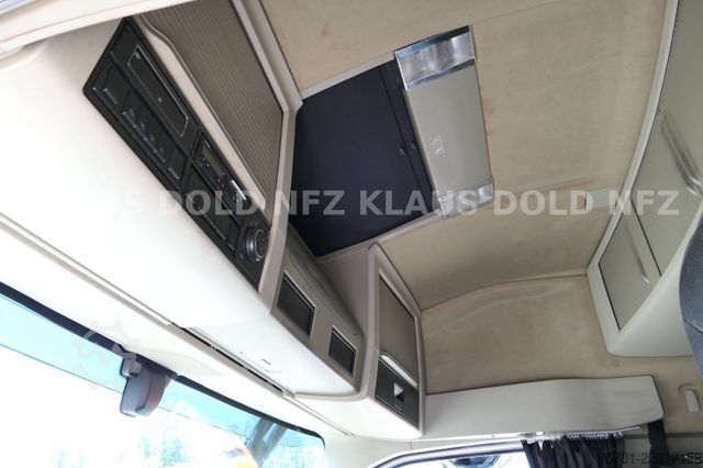 Standaard trekker VOLVO FH 460 Globetro I-Shift 2 XL Tanks Euro 6