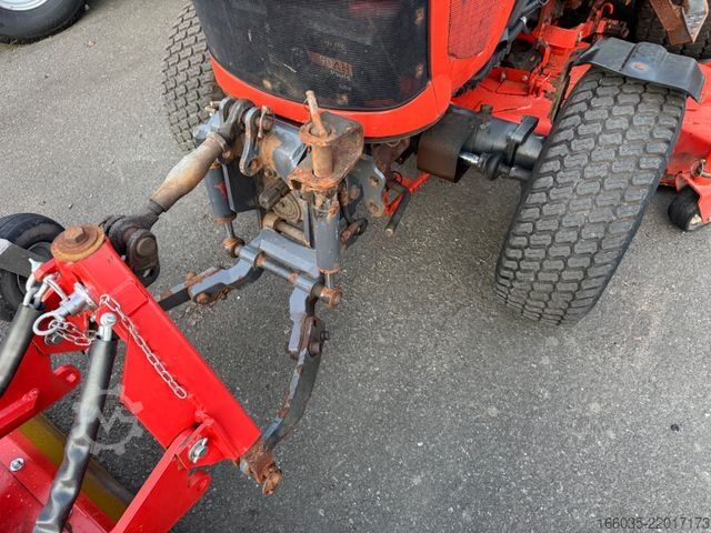Annan KUBOTA STW40 Klima/Mähwerk/Absaugbehälter Hochentleerun