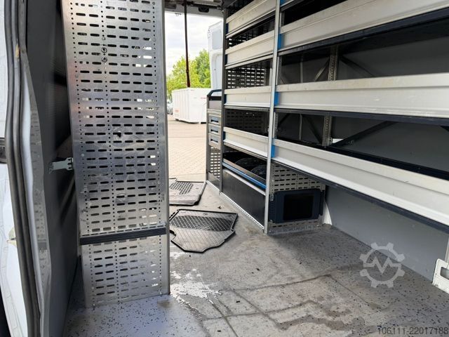 Komercijalno vozilo sa visokim krovom MERCEDES-BENZ Sprinter III Kasten 516 CDI RWD