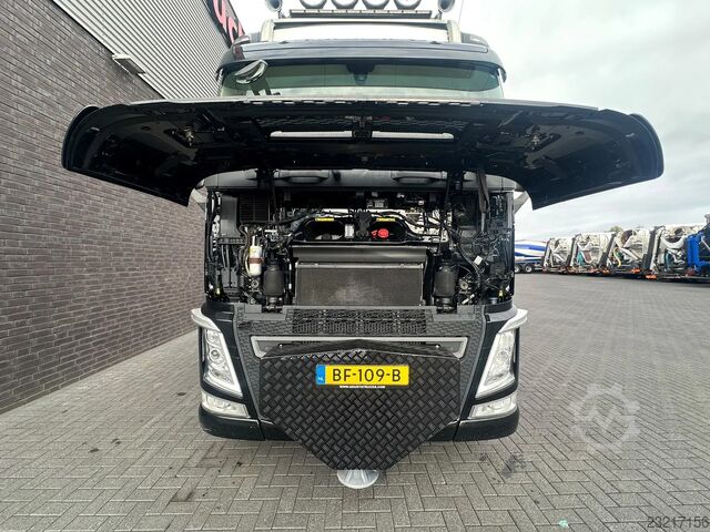 Volvo FH 540 6x4 + grua FASSI F710RA.2.28 Volvo FH 540 6X4 + FASSI F710RA.2.28 KRAAN/KRAN/CRANE...