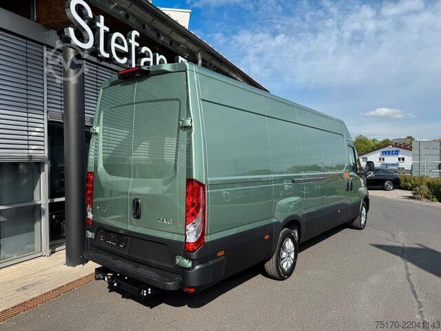Karavan sa visokim krovom Iveco Daily 35S18 HA8 3.0L *R4.100mm*Automatik*AHK*LED