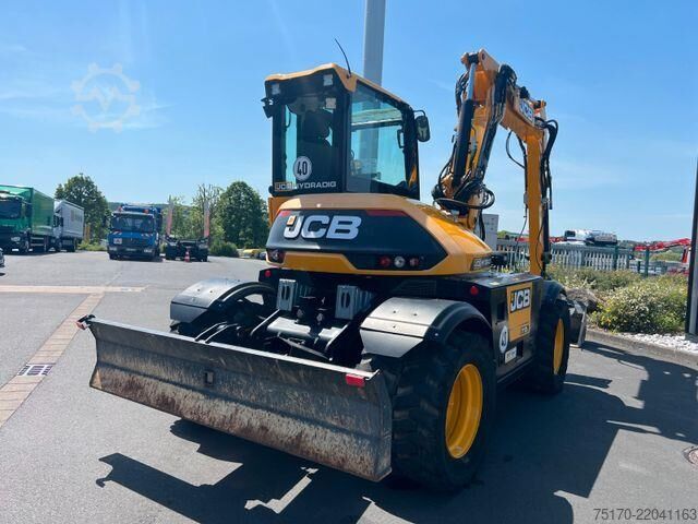 Excavator pe roți JCB Hydradig 110W / Pratzen / nur 179h / Löffelpaket