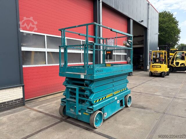 Nůžkový výtah SkyJack SJ 4632 11,70m Schaarhoogwerker/scissor lift
