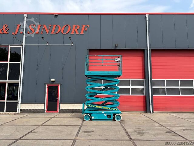 Nůžkový výtah SkyJack SJ 4632 11,70m Schaarhoogwerker/scissor lift
