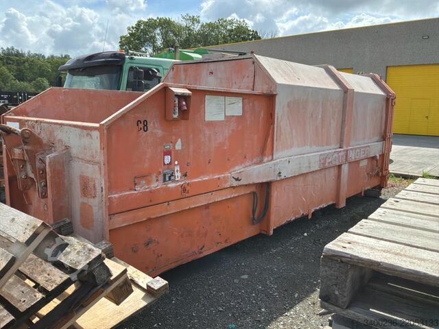Pres konteyneri Pottinger MP20-KL
