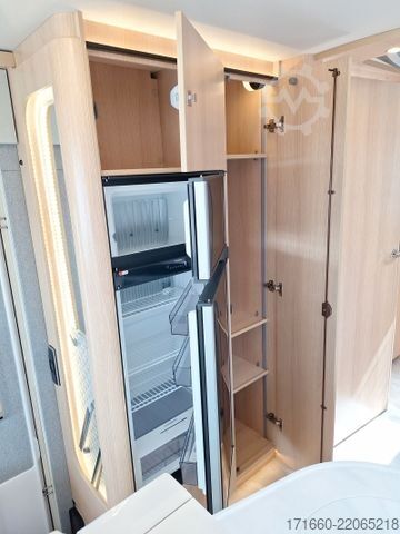 Ολοκληρωμένο αυτοκινούμενο τροχόσπιτο HYMER/ERIBA B-Klasse ML I BlackLine 880 5 Sitzplätze