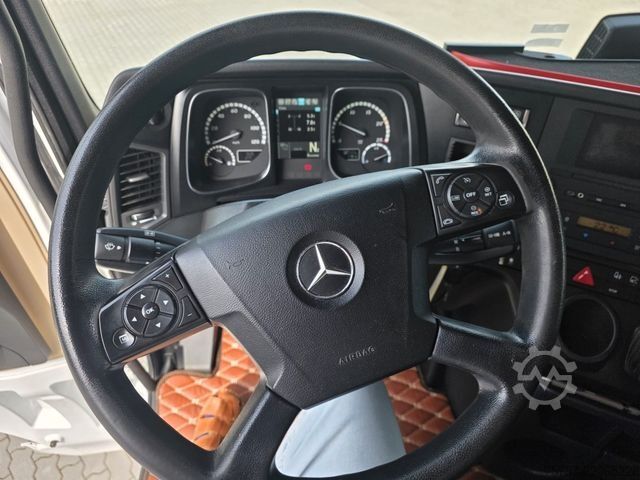 Ciągnik siodłowy typu volume MERCEDES-BENZ 1845 Lowliner, Retarder, 2 Tanks, Hubsattelkuppl