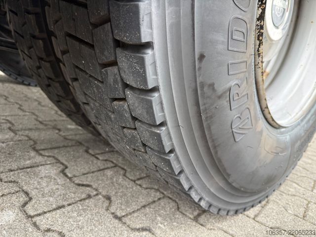 Tractora standard IVECO Stralis 570 AS440S57 T/P Kipphydraulik Intarder