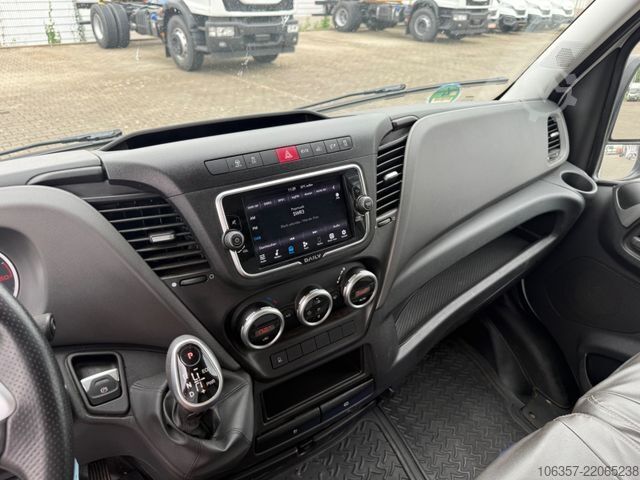 Komercijalno vozilo sa visokim krovom IVECO Daily 35S18 A8 L3H2 Hi Matic LED+Klima+Navi+AHK