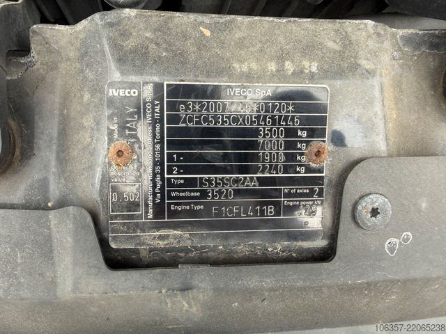 Komercijalno vozilo sa visokim krovom IVECO Daily 35S18 A8 L3H2 Hi Matic LED+Klima+Navi+AHK