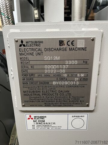 Tömbös szikraforgácsoló gép Mitsubishi SG 12S