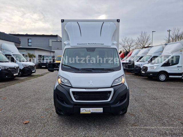 Transporter mit Koffer PEUGEOT Boxer Koffer Premium Ladebordwand 750Kg