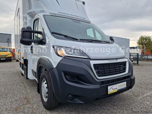 Transporter mit Koffer PEUGEOT Boxer Koffer Premium Ladebordwand 750Kg